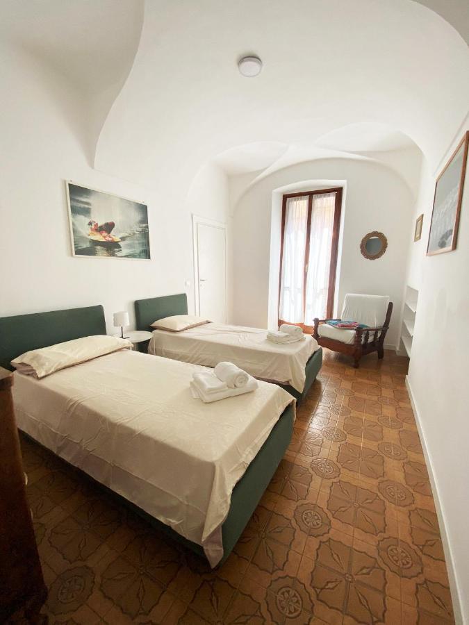 Central Dolceacqua Exterior photo